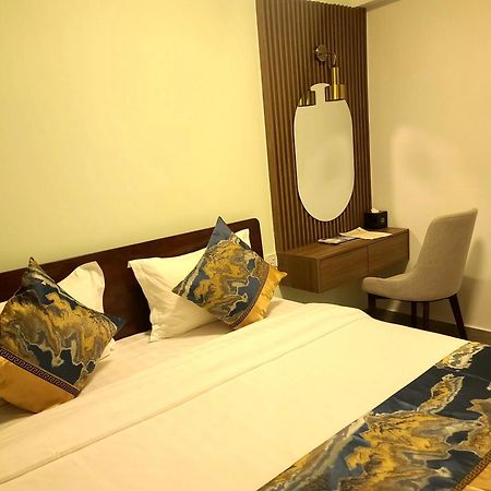 M9 Kirirom Hotel Phnom Penh Eksteriør billede